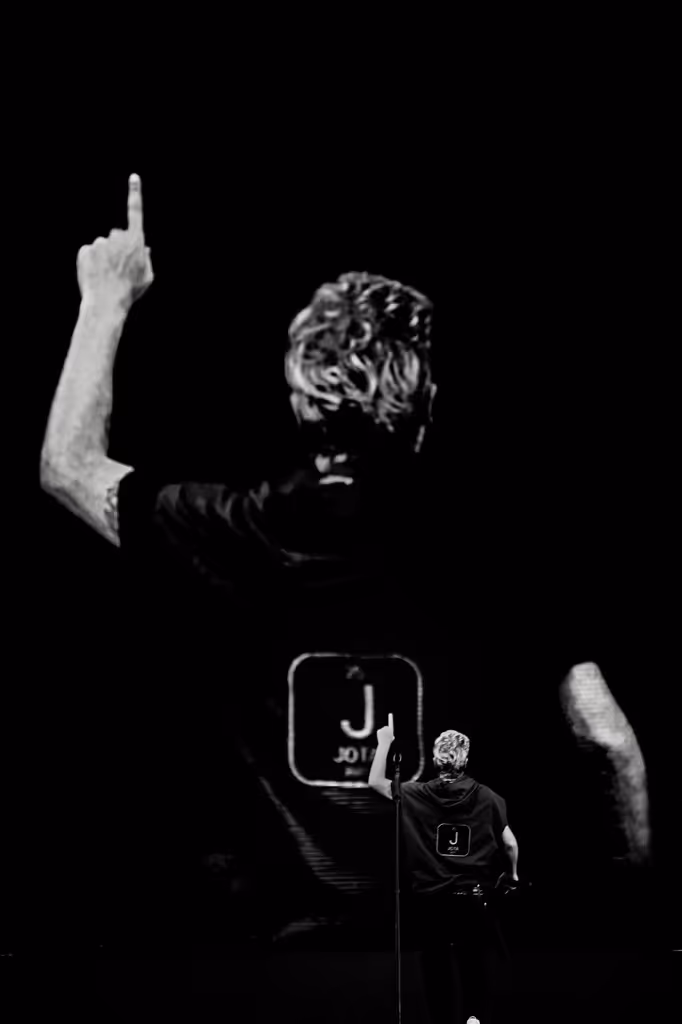 Preto & Branco — fotografia de espetáculo por Rapha Garcia